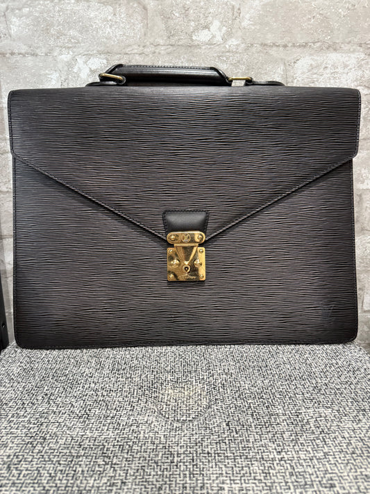 LOUIS VUITTON Epi Porte Documents Senateur Briefcase Black