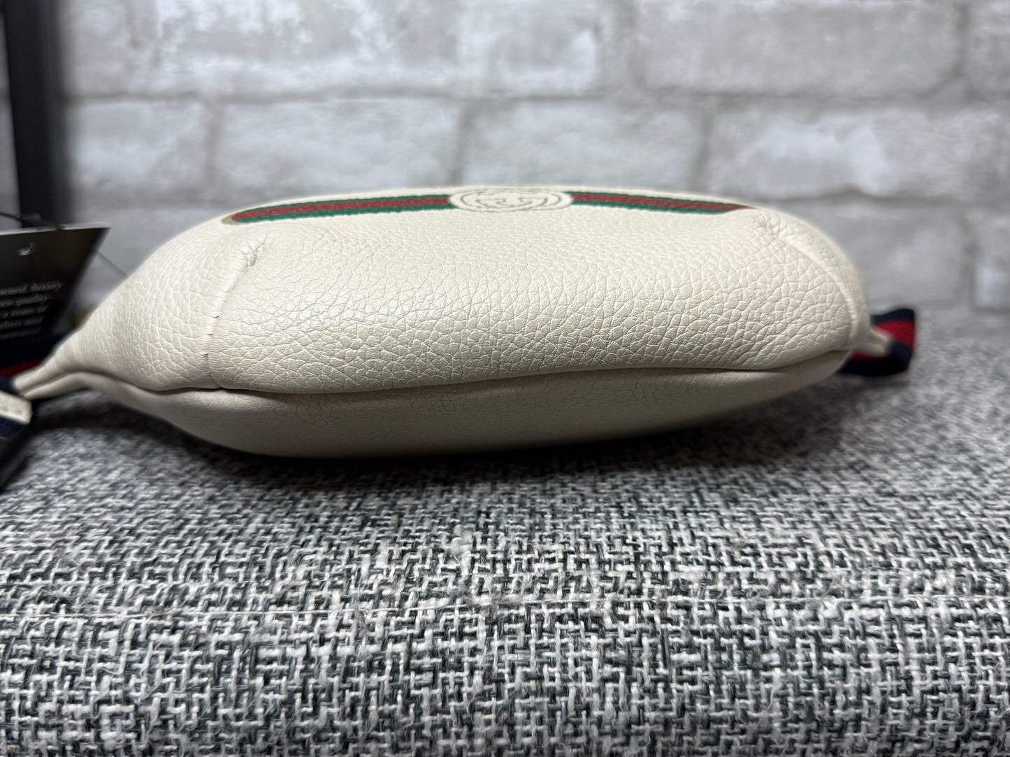 Gucci Small Logo Print Leather Belt Bag in white