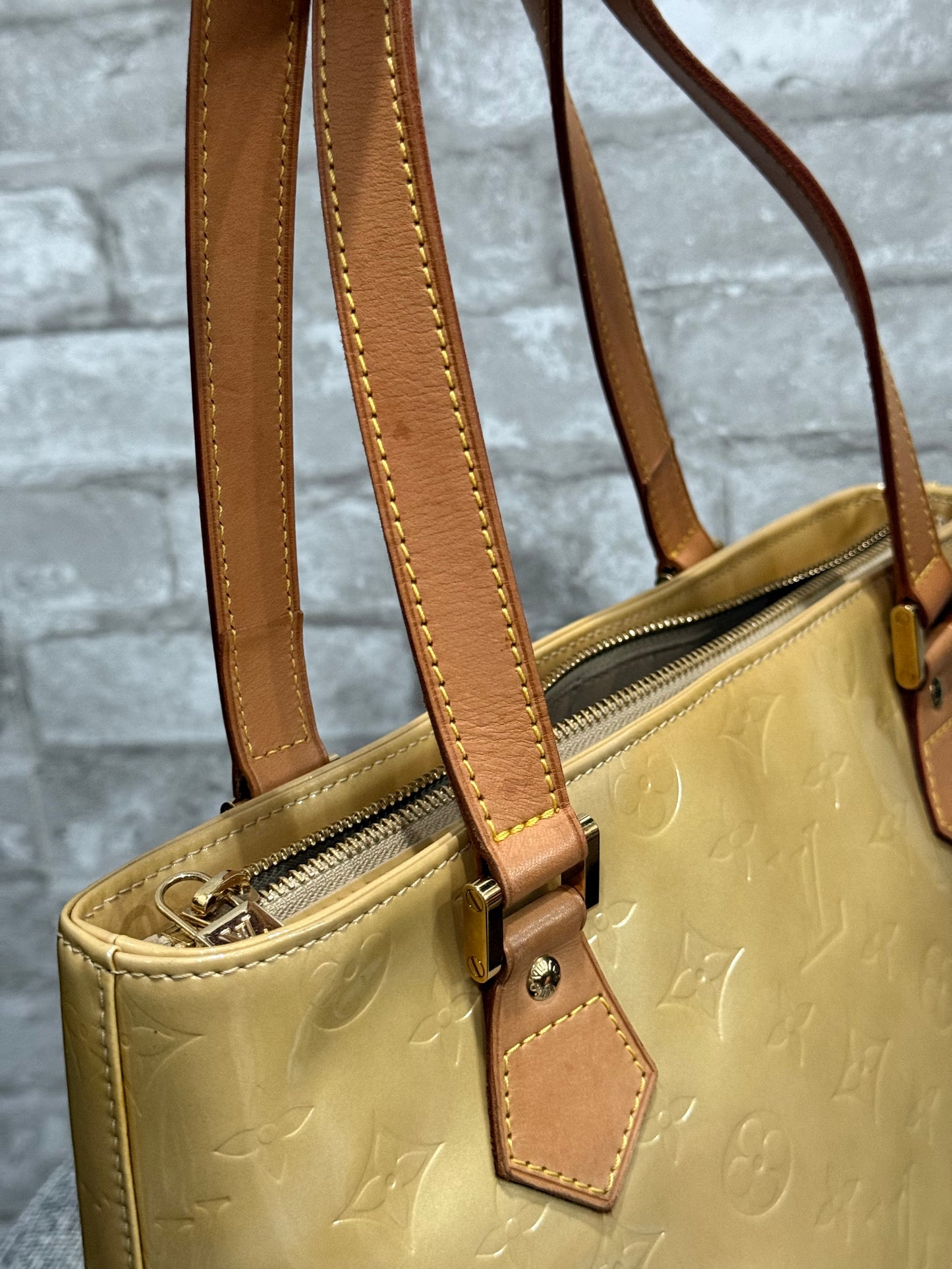 🌼👜Louis Vuitton Monogram Vernis Houston Yellow 👜🌼