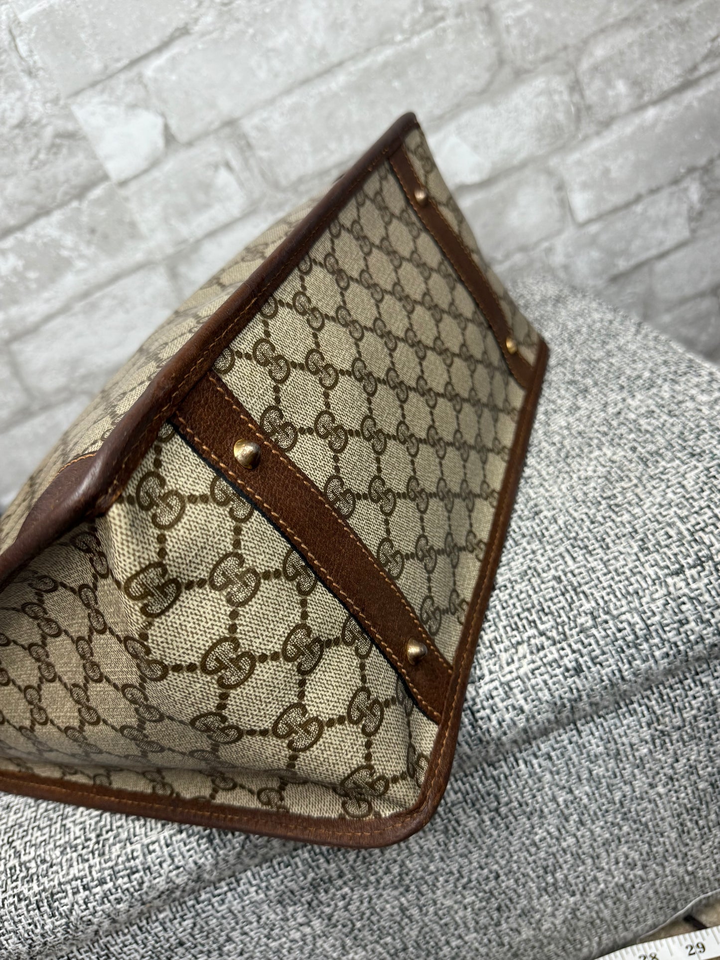 Gucci Vintage GG Supreme Bag